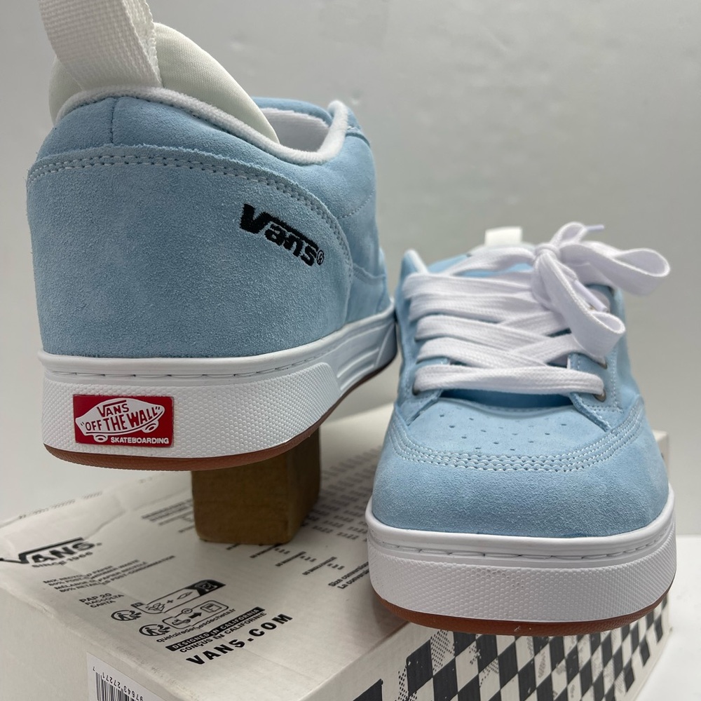 Vans Men’s Skate Cab 4
Baby Blue
VN000D3J689 Sneakers - Picture 6 of 16